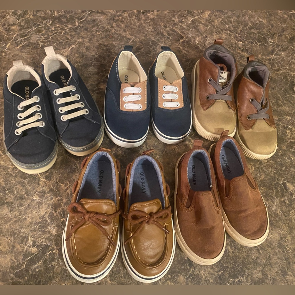 Old Navy Size 6 Boys Shoe Bundle
